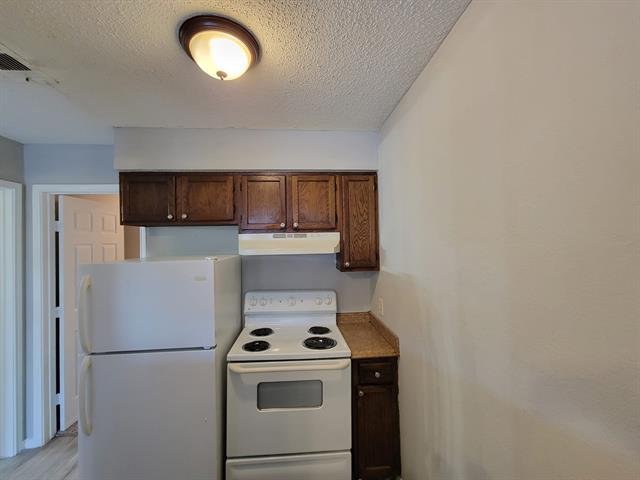 Photo - 327 SW 3rd St Unit 104