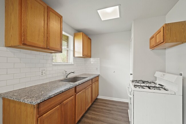 Photo - 743 Knob Hollow St