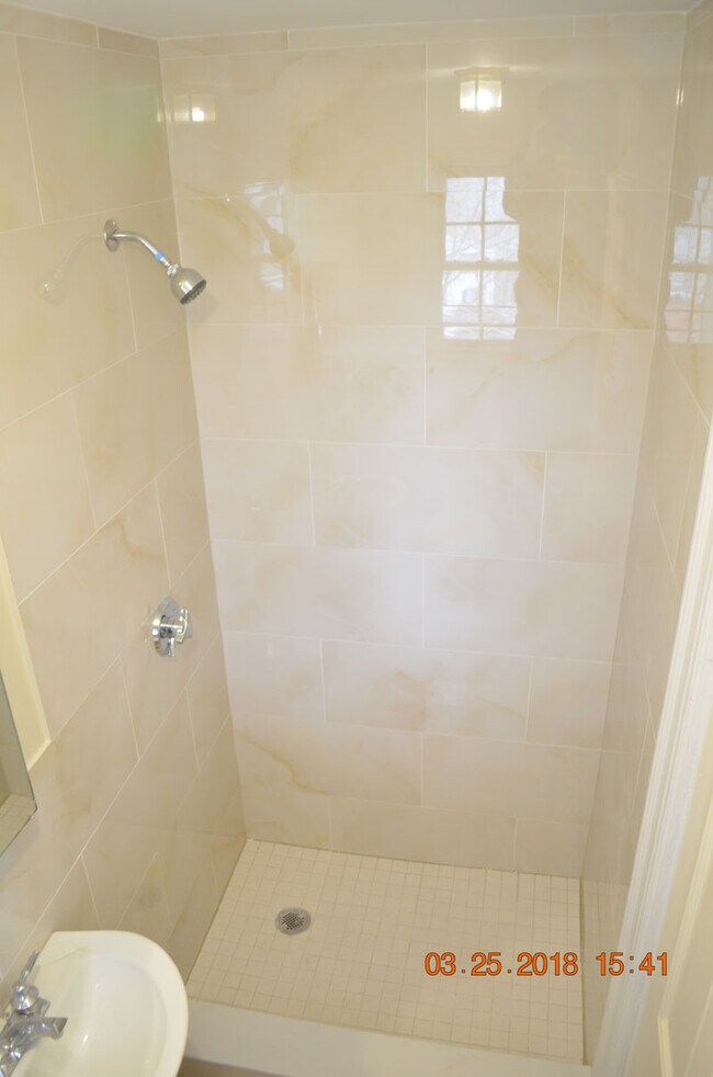 Photo - 60 Undine Rd