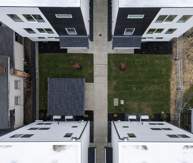 Photo - 616 S 34th St