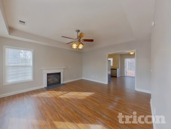 Photo - 48 Bristlecone Ln