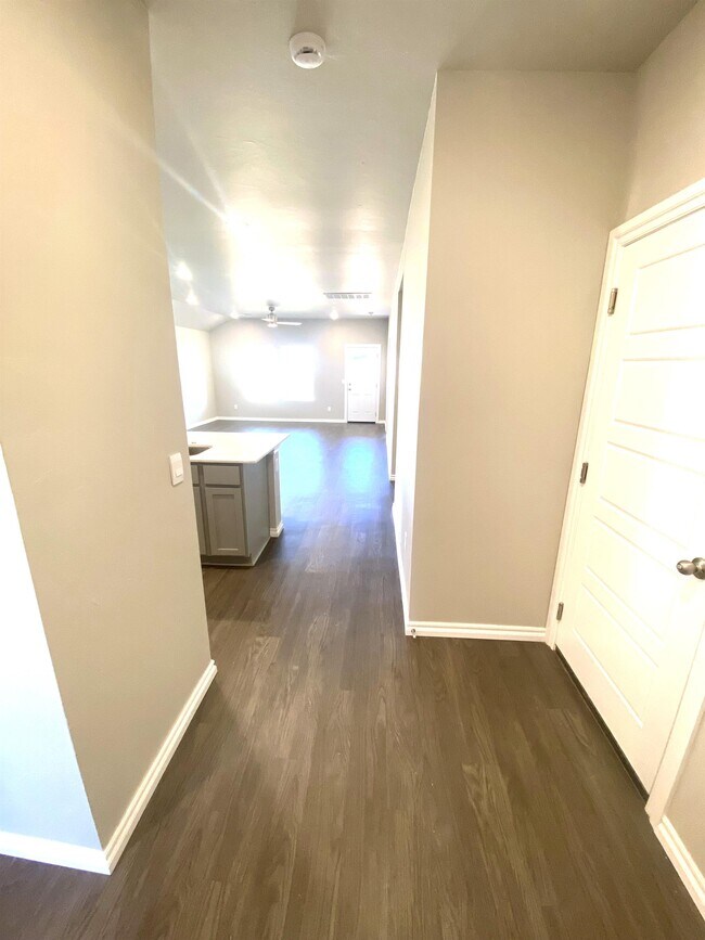 Photo - 2740 Alice Wy