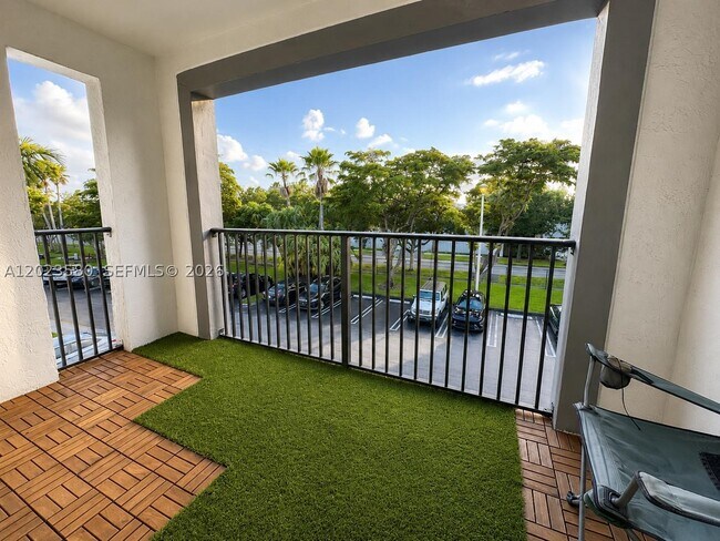 Photo - 4420 NW 107th Ave Unit 303