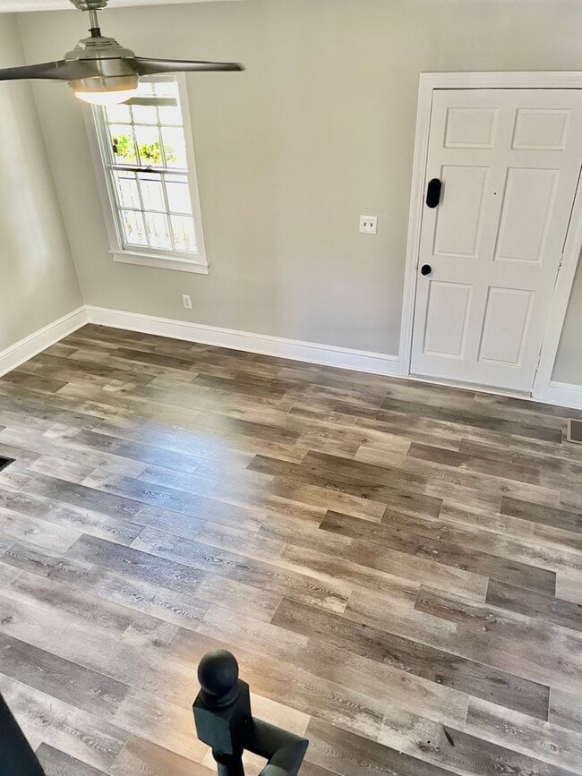 Photo - 49 Radcliffe St Unit B