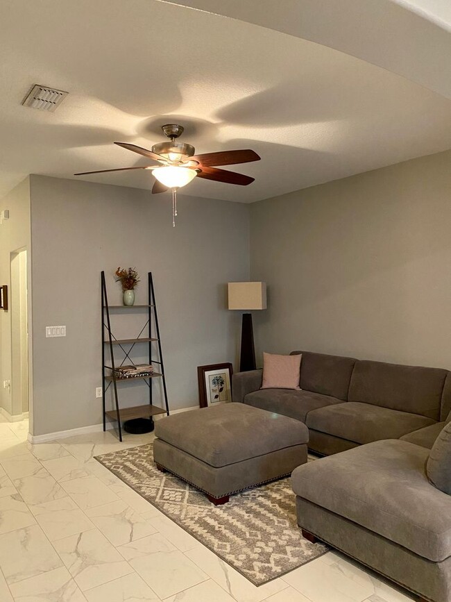 Photo - Super 3 bdrm 2-1/2 bath townhome  in gated Community!