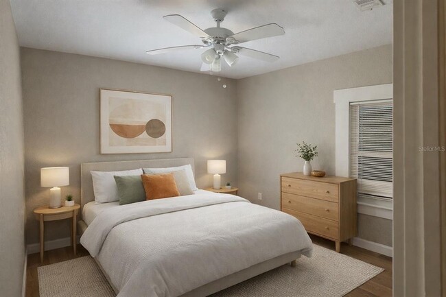 Photo - 707 W Belmar St