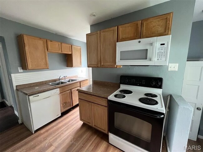 Photo - 853 Nassau Dr