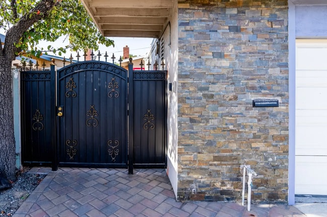 Photo - 1791 Blue Spruce Ct