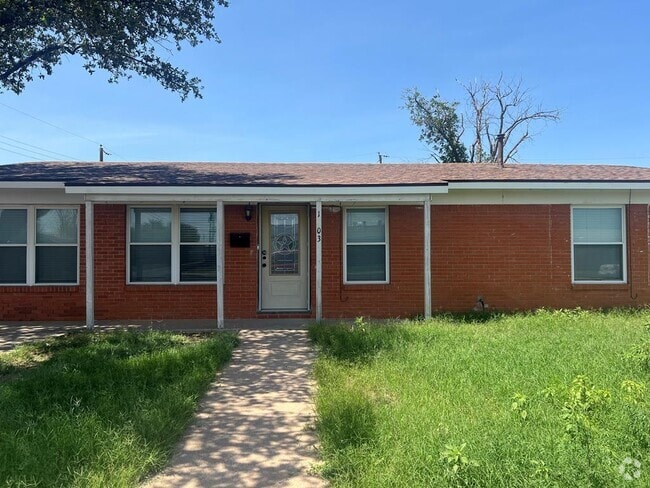 Building Photo - 1803 Fernwood St Rental