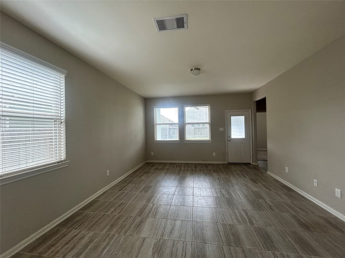 Photo - 3132 Dunsmore Manor Ct