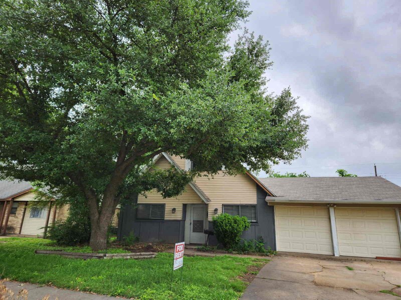 Photo - 514 Hughes Dr