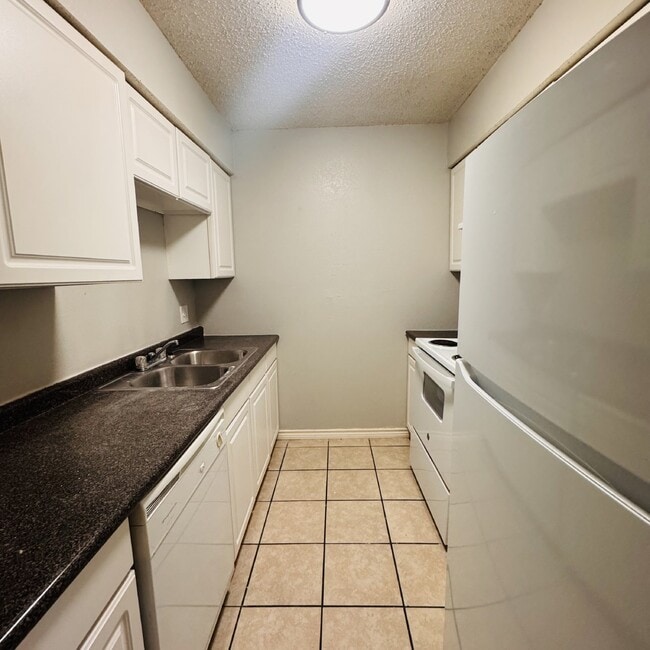 Photo - The Concord Apartments