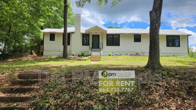 Building Photo - 113 St Lo Cir