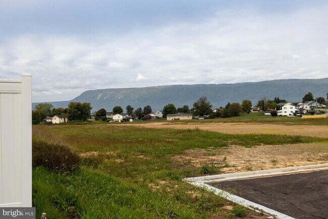 Photo - 262 Allison Dr