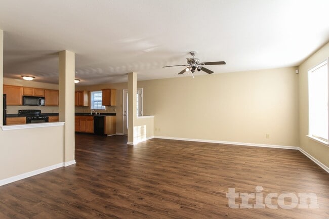 Photo - 15412 Gallow Ln