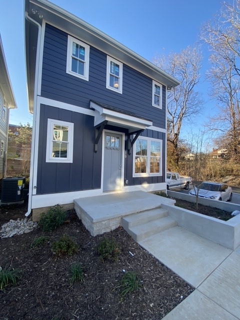 Photo - 2120 Herman St