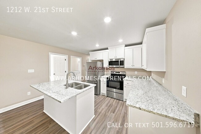 Photo - 1212 W 21st St