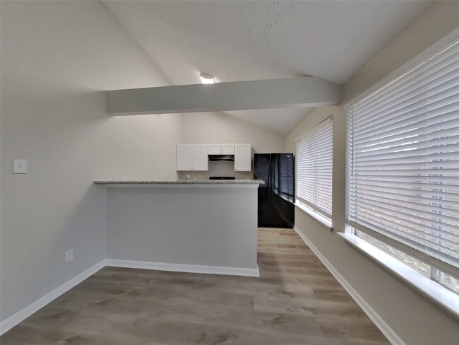 Photo - 10919 Almond Grove