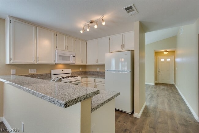 Photo - 4658 Belshire Dr