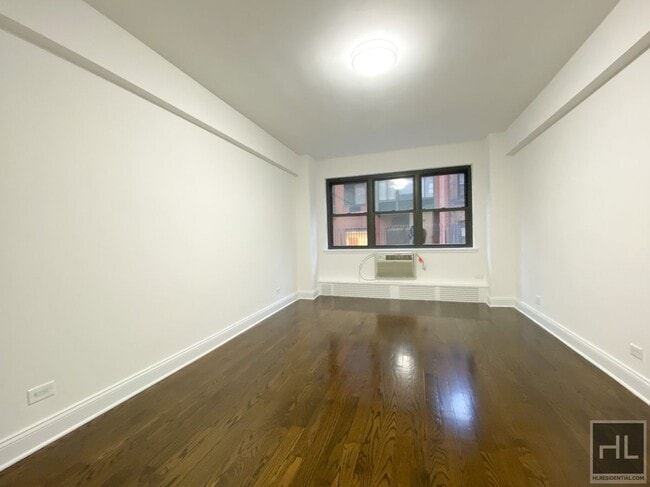 Photo - EAST 69 STREET Unit 2B