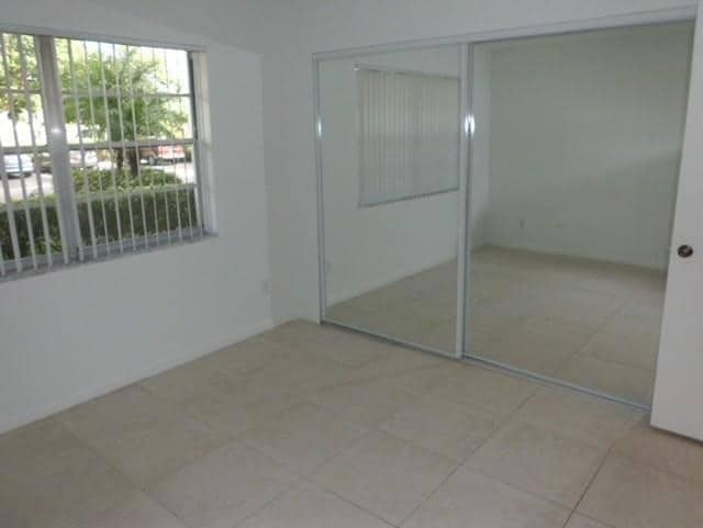 Building Photo - 8720 Shadow Wood Blvd Unit 502 Rental