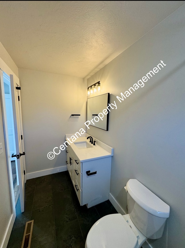Photo - 112 S Clark St Unit 1