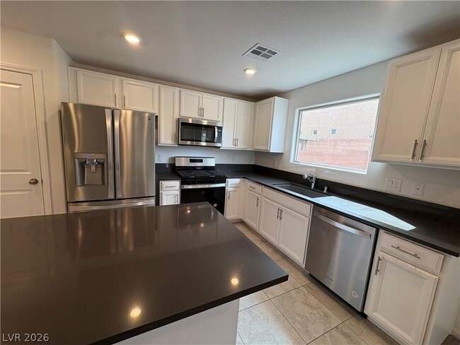 Photo - 5451 Barcola Ave