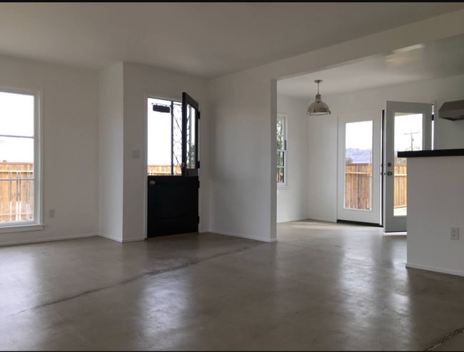 Photo - A 2 Bedroom 1 Bath Home With Art Studio