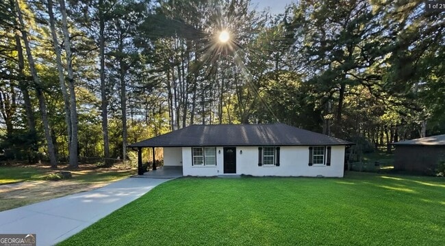 Building Photo - 537 Eastside Dr