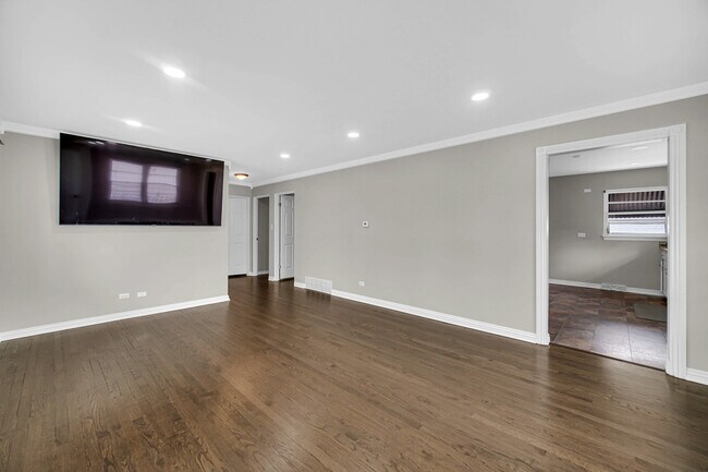 Photo - 1107 Campbell Ave