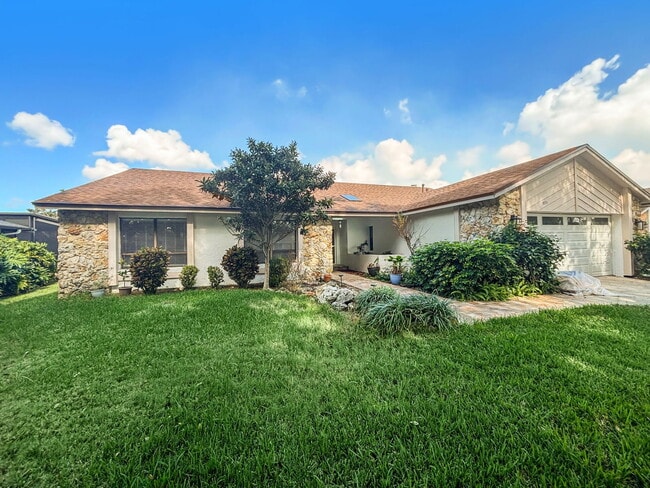 Building Photo - 9135 San Ambrosio Dr