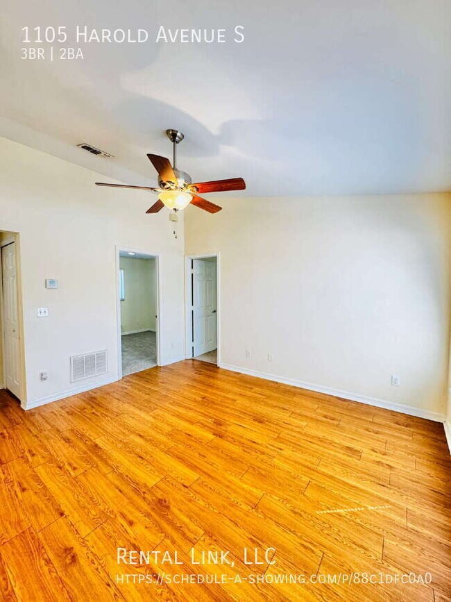 Photo - 1105 Harold Ave S