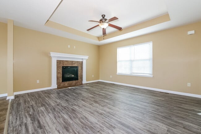 Photo - 704 Fall Creek Dr