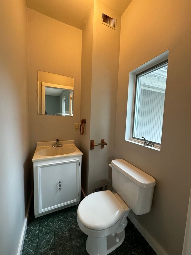 7 N Jefferson St Unit 7 N Jefferson St Apt 1 West Carthage, NY