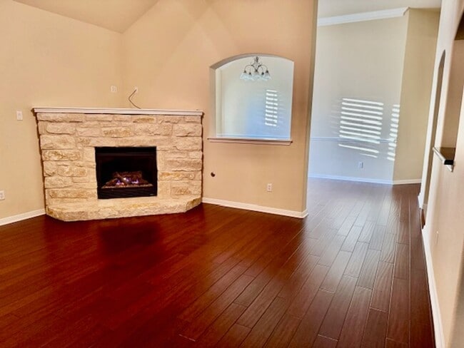 Photo - Beautiful one story stone home in Estates at Settlers Park