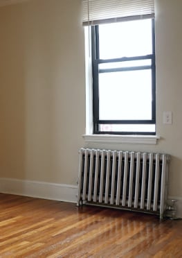 22 Saint Mary St