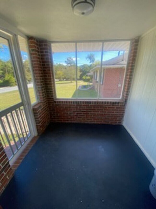 Photo - 4025 Acacia Dr