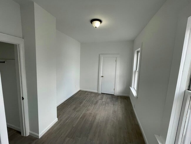 Photo - 1510 Light St
