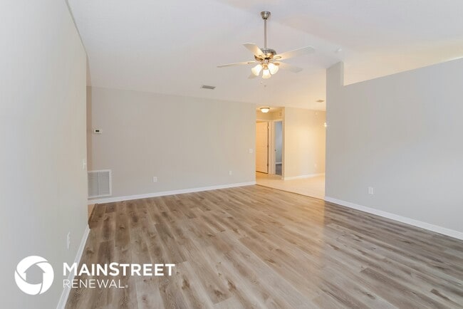 Photo - 1160 N St Johns St