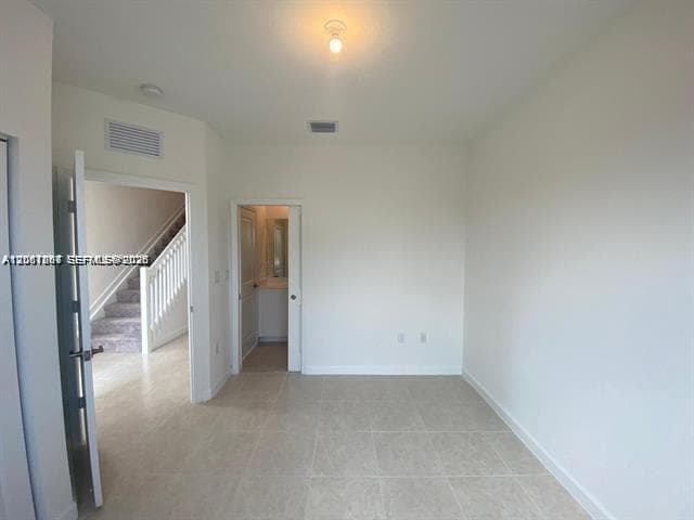 Photo - 575 NE 208th Terrace
