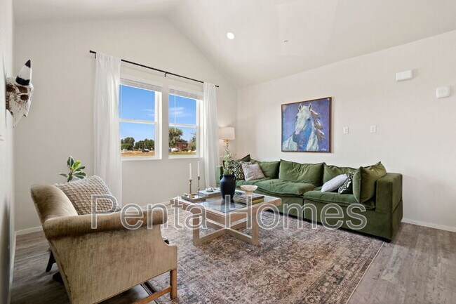 Photo - 2702 Barnstormer St Unidad A