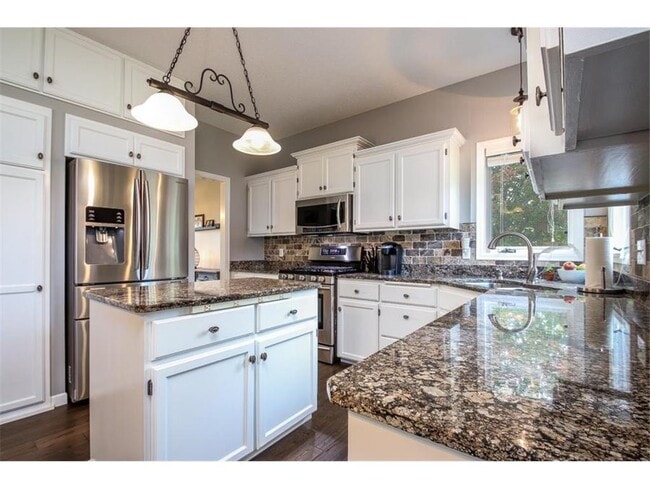 Photo - 1510 Jalger Ave NE