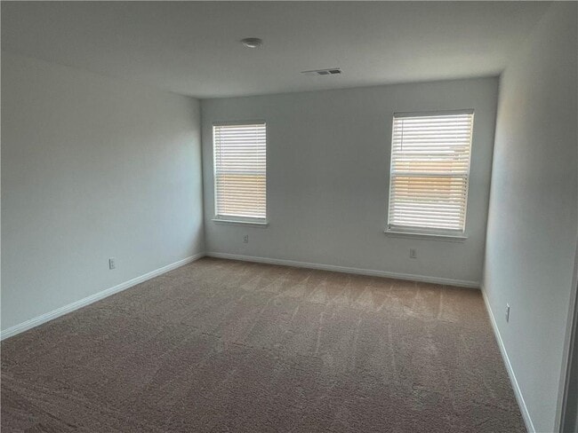 Photo - 120 Fairfax Ln