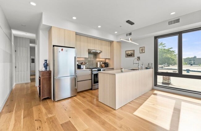 Photo - 191 Condor St Unidad 9