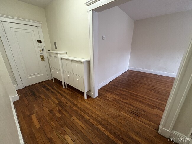 Photo - 109 Brainerd Rd Unit 4