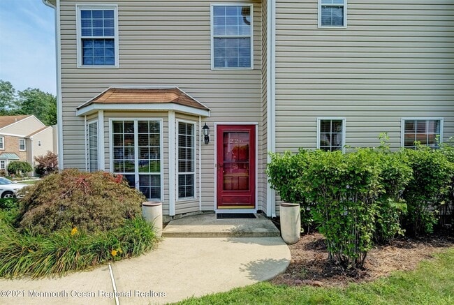 Photo - 226 Teasdale Pl