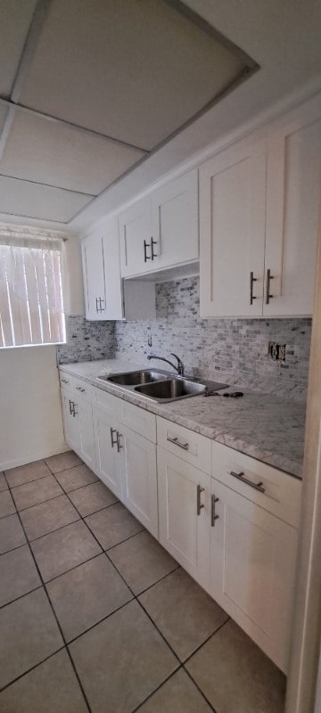 Photo - 1845 S Highland Ave Unidad #11-18
