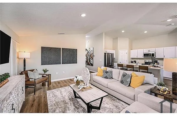 Photo - 12980 Wellspring Dr