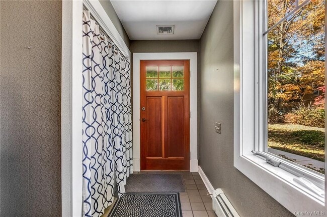 Photo - 4 Valley Trail