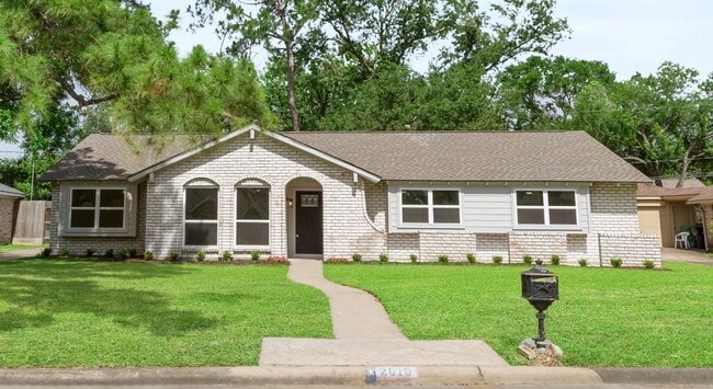 Building Photo - 2610 Moss Hill Dr Rental